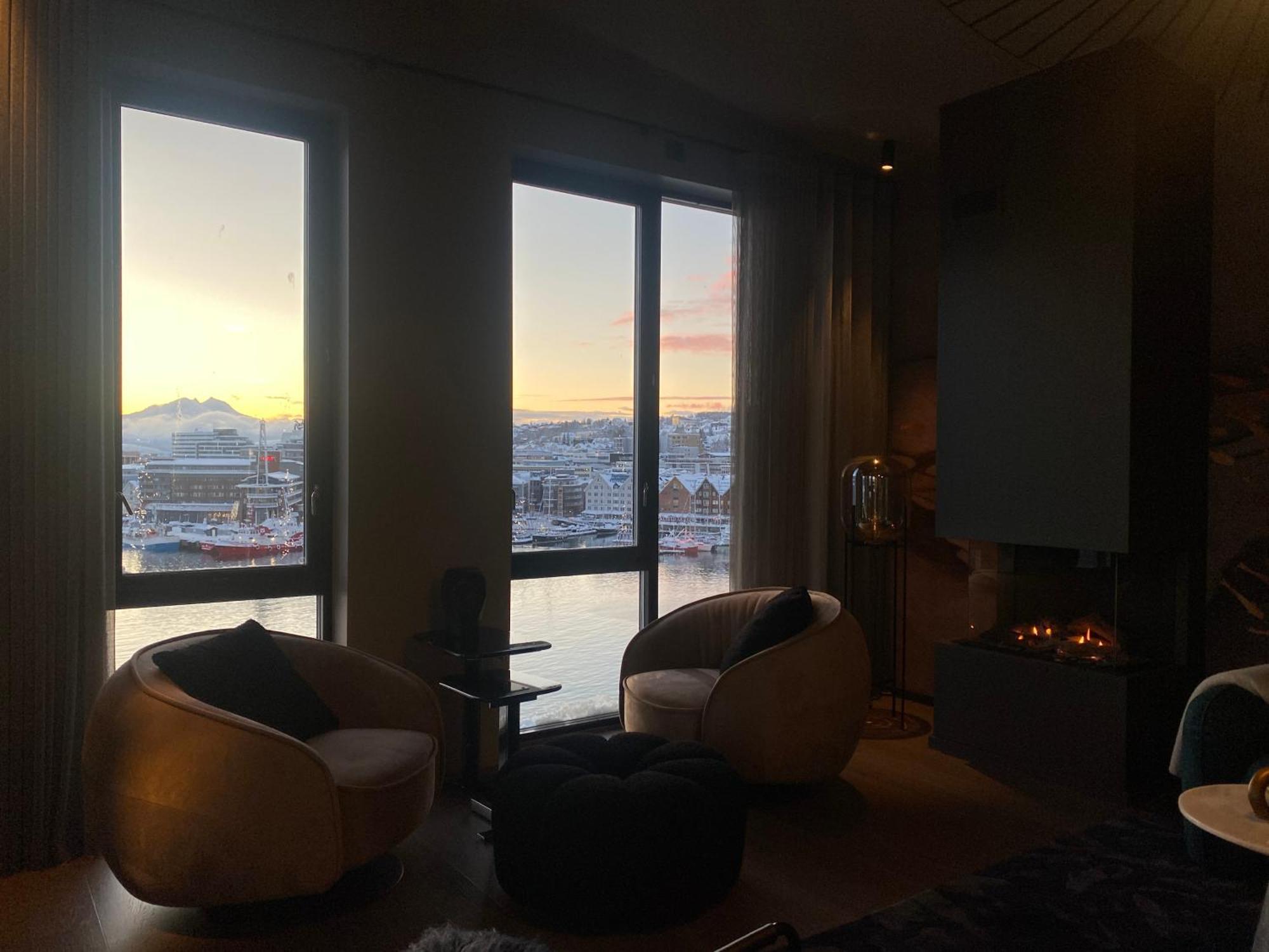 Vindlys Luxury Penthouse Apartment 트롬쇠 외부 사진