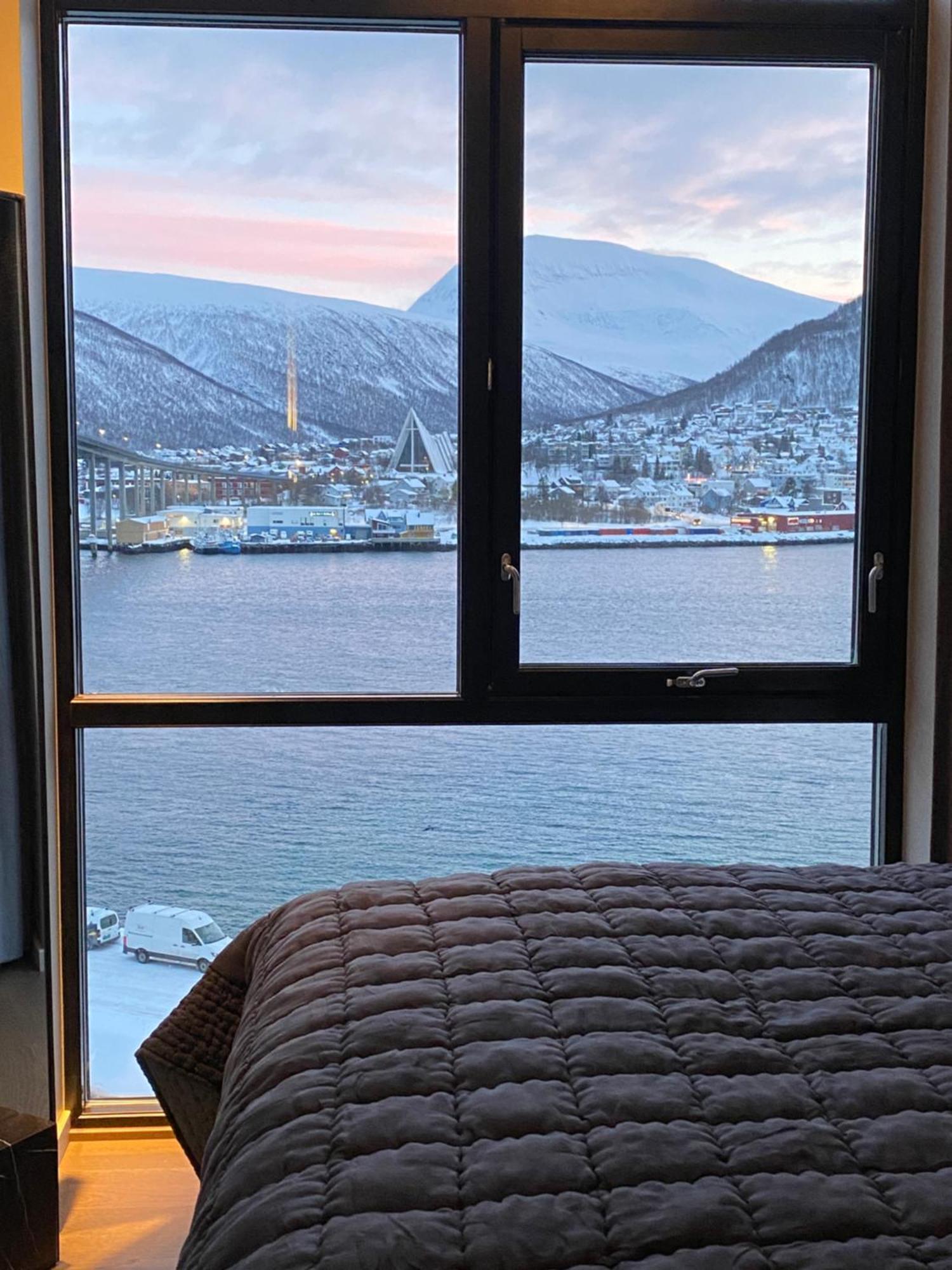 Vindlys Luxury Penthouse Apartment 트롬쇠 외부 사진