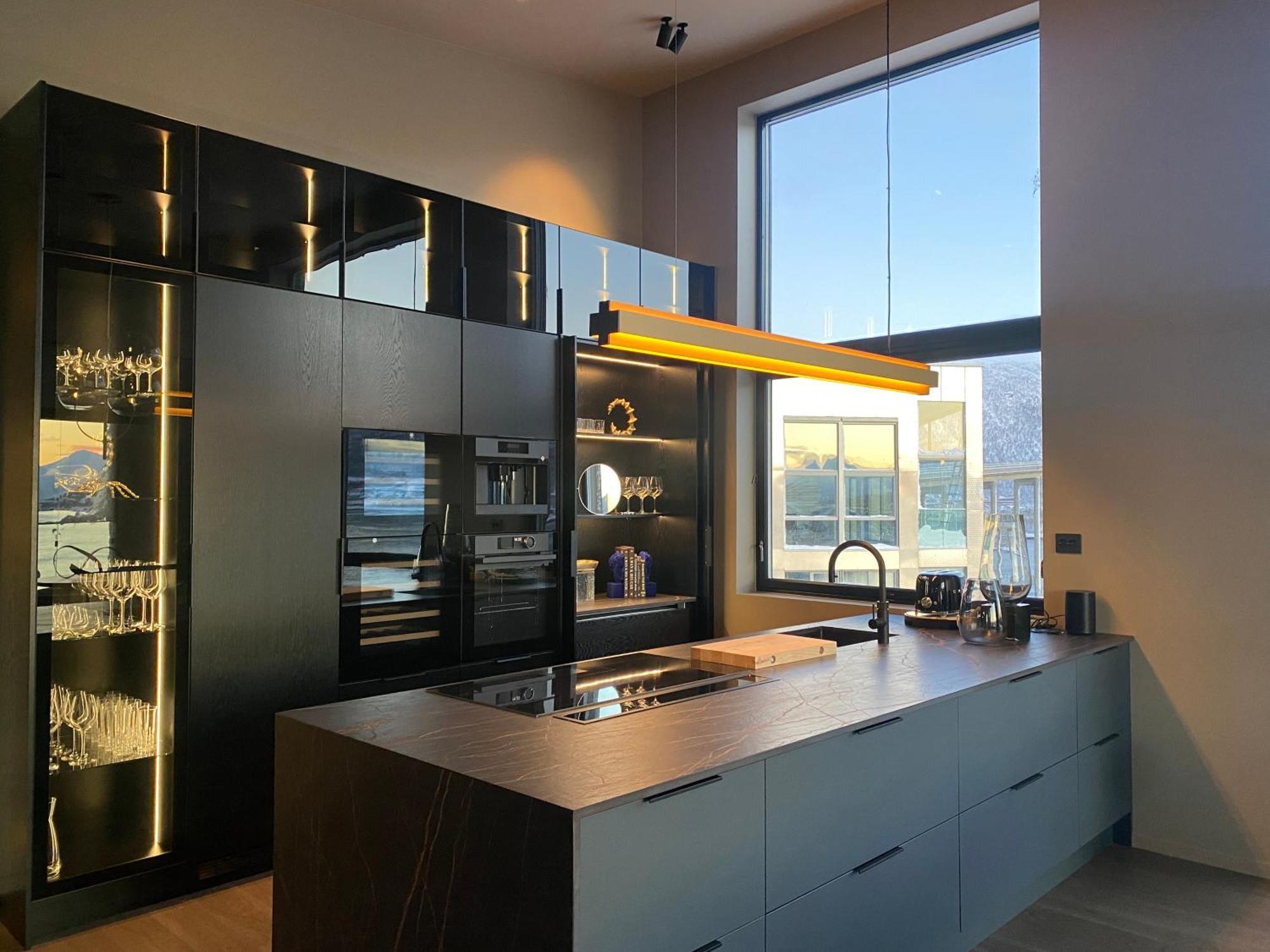 Vindlys Luxury Penthouse Apartment 트롬쇠 외부 사진