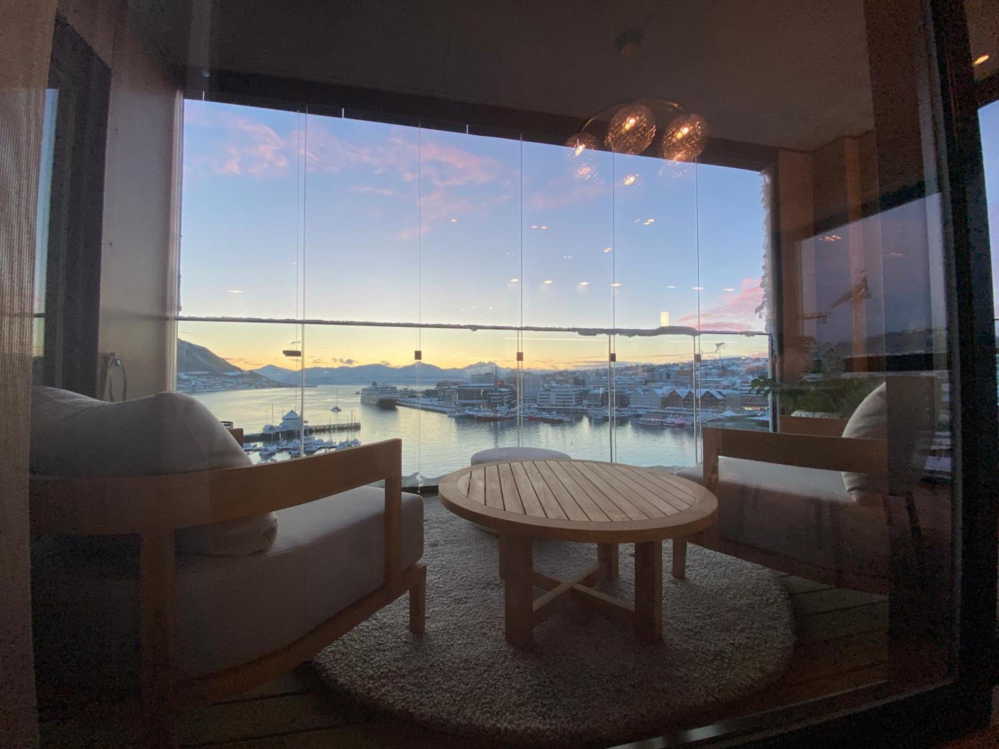 Vindlys Luxury Penthouse Apartment 트롬쇠 외부 사진