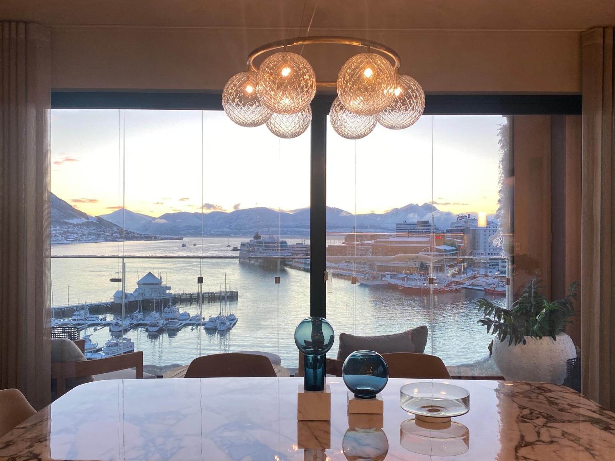 Vindlys Luxury Penthouse Apartment 트롬쇠 외부 사진